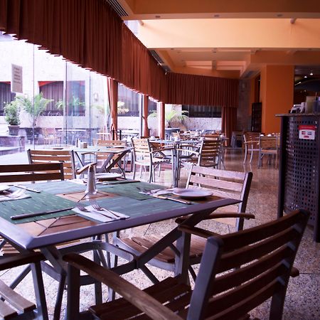 ספופן Hotel Celta מראה חיצוני תמונה