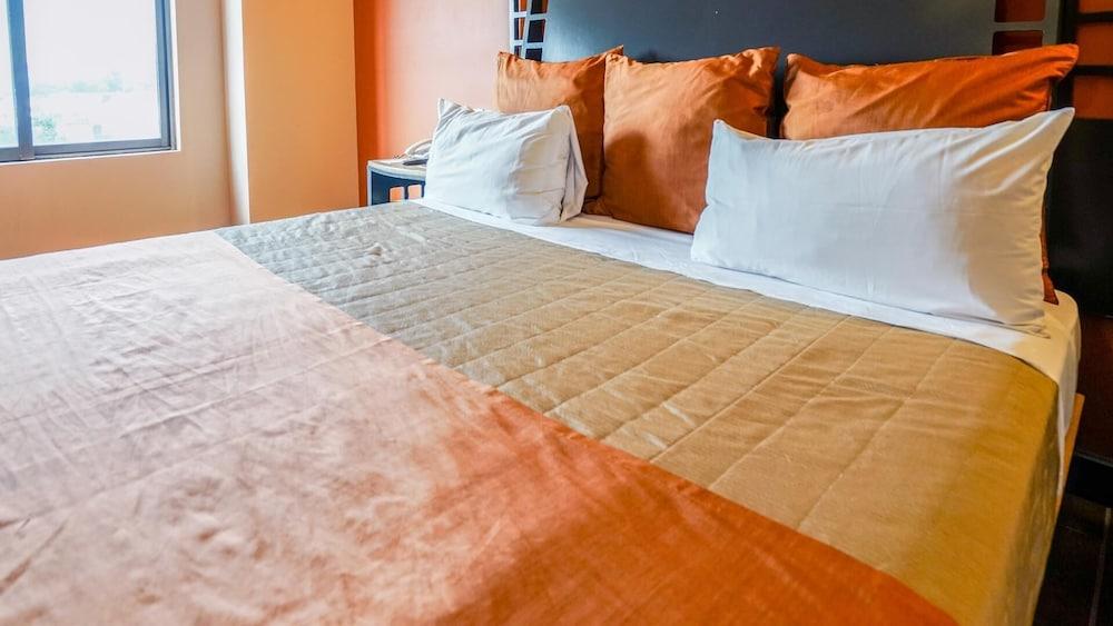 ספופן Hotel Celta מראה חיצוני תמונה