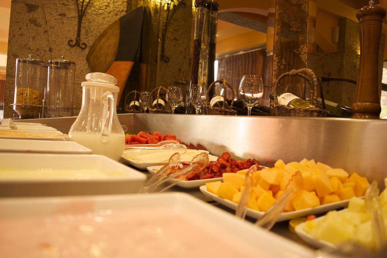 ספופן Hotel Celta מראה חיצוני תמונה